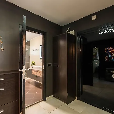 Spacious Family Апартаменти Варна